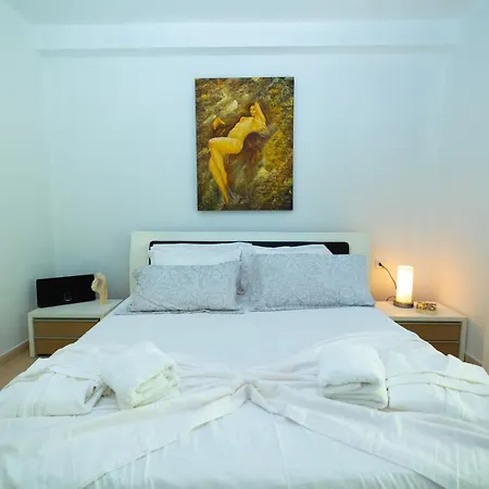 Hana Hot Tub * Vlorë