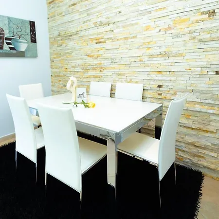 Lägenhet Hana Hot Tub