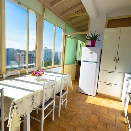 Lejlighed Hana Hot Tub Vlorë