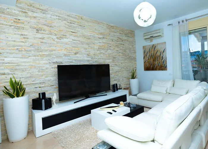 Hana Hot Tub Appartement Vlorë