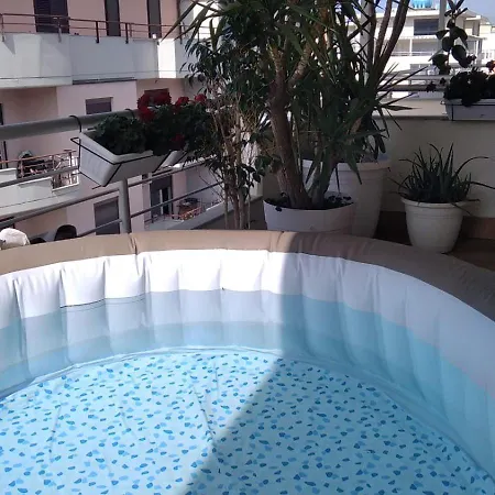 Hana Hot Tub *